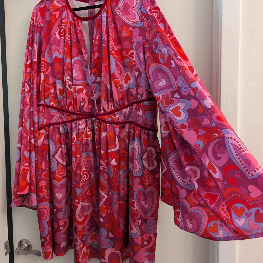 Smak Parlour Plus Size Mini Psychedelic Hearts Dress